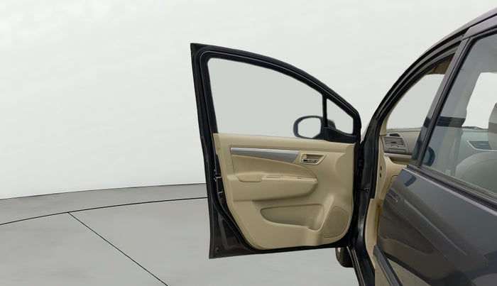 2017 Maruti Ertiga ZXI, Petrol, Manual, 28,278 km, LHS Front Door