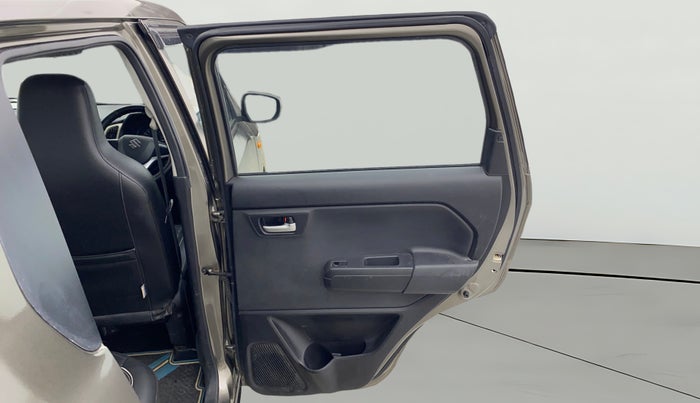 2020 Maruti New Wagon-R VXI (O) 1.0, Petrol, Manual, 60,284 km, RHS Rear Door