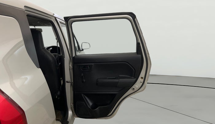 2019 Maruti New Wagon-R LXI CNG 1.0, CNG, Manual, 87,990 km, RHS Rear Door