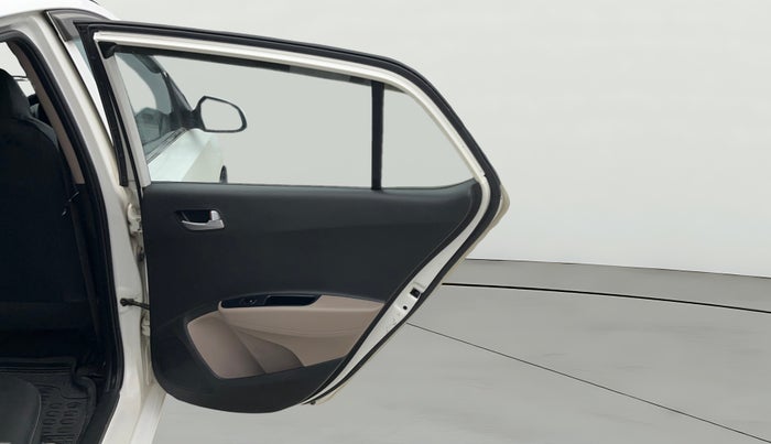 2018 Hyundai Grand i10 SPORTZ (O) 1.2 KAPPA VTVT, Petrol, Manual, 45,578 km, RHS Rear Door