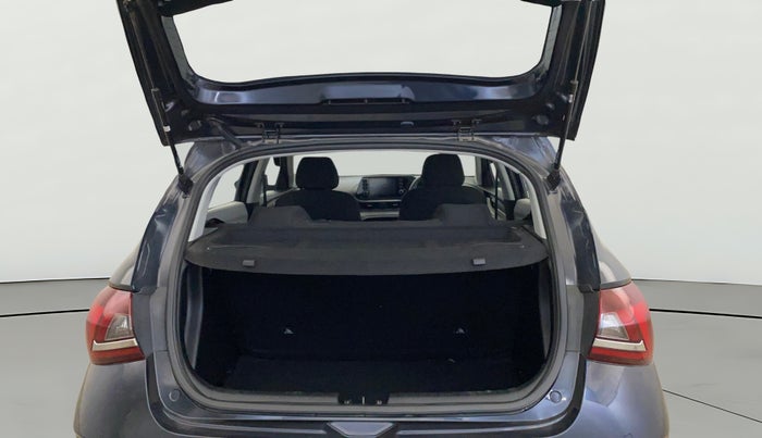 2024 Hyundai NEW I20 Sportz (O) 1.2 IVT, Petrol, Automatic, 8,150 km, Boot Open Zoomed View