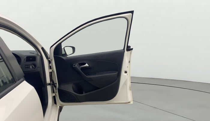 2020 Volkswagen Polo COMFORTLINE PLUS 1.0L MPI, Petrol, Manual, 86,105 km, RHS Front Door