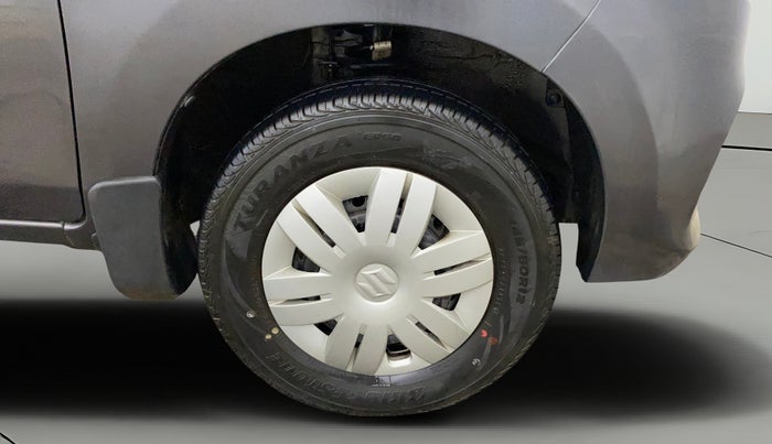 2018 Maruti Alto 800 LXI, Petrol, Manual, 28,873 km, Right Front Wheel