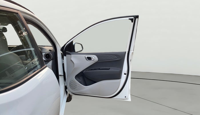 2023 Hyundai GRAND I10 NIOS SPORTZ 1.2 KAPPA VTVT, Petrol, Manual, 24,821 km, RHS Front Door