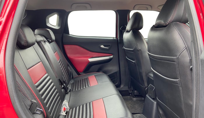 2022 Nissan MAGNITE XV TURBO CVT, Petrol, Automatic, 27,719 km, Right Side Rear Door Cabin