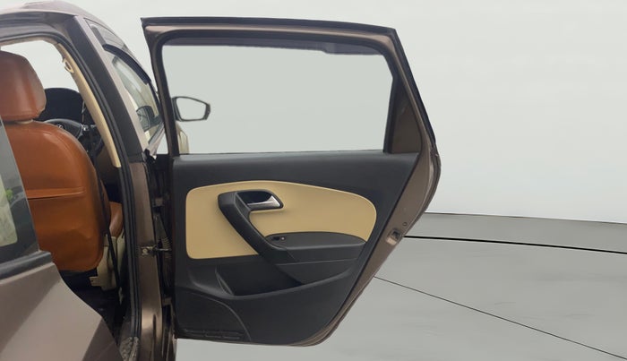 2016 Volkswagen Ameo HIGHLINE1.5L, Diesel, Manual, 1,21,509 km, RHS Rear Door