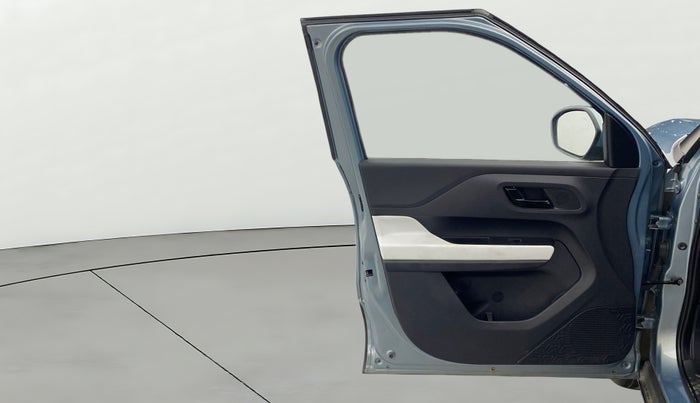 2025 Tata PUNCH Accomplished Plus (S) AMT, Petrol, Automatic, 8,487 km, LHS Front Door