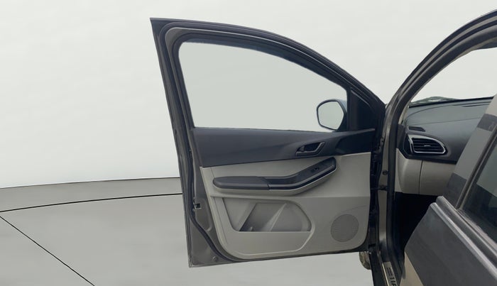 2021 Tata Tiago XT (O) PETROL, Petrol, Manual, 38,116 km, LHS Front Door