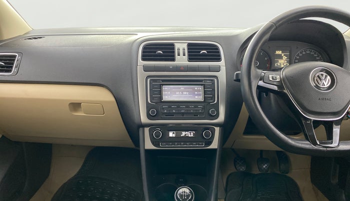 2015 Volkswagen Polo HIGHLINE1.2L, Petrol, Manual, 53,391 km, Air Conditioner