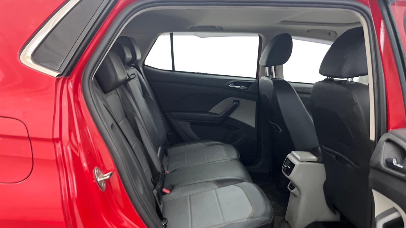 2022 Skoda KUSHAQ STYLE 1.0L TSI MT, Petrol, Manual, 53,979 km, Right Side Rear Door Cabin