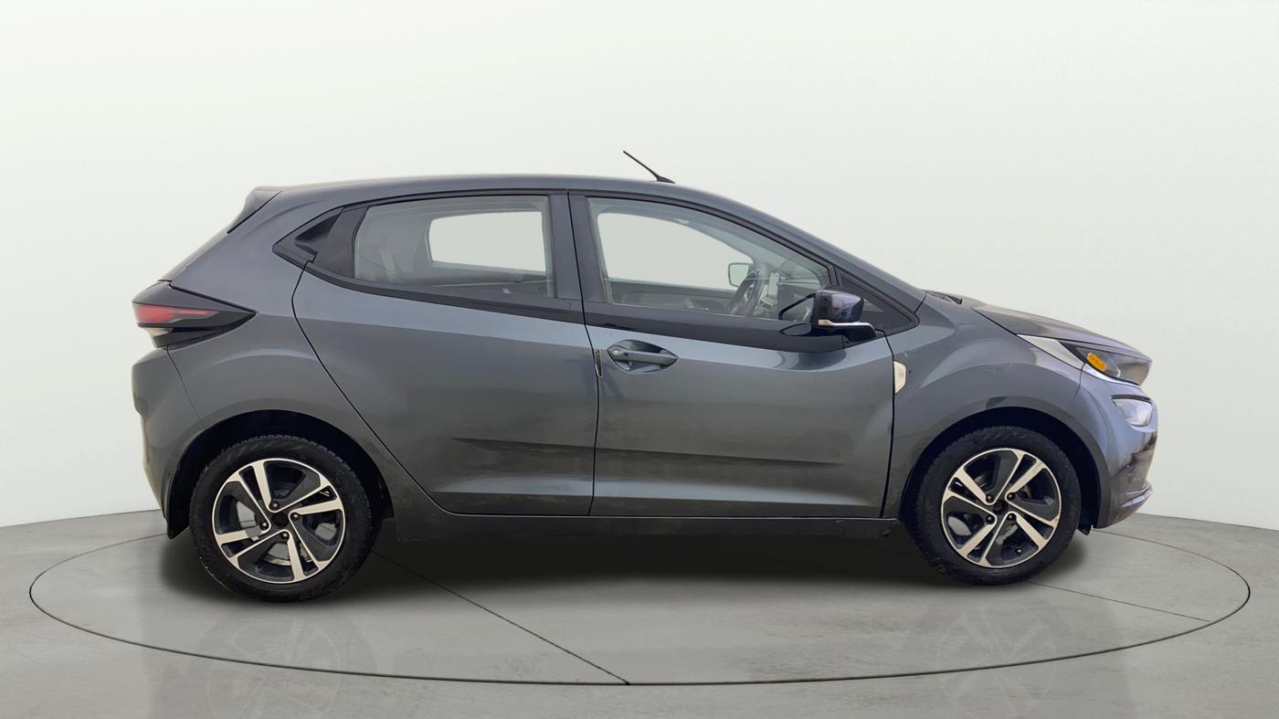 2020 Tata ALTROZ XZ PETROL, CNG, Manual, 80,571 km, Right Side View