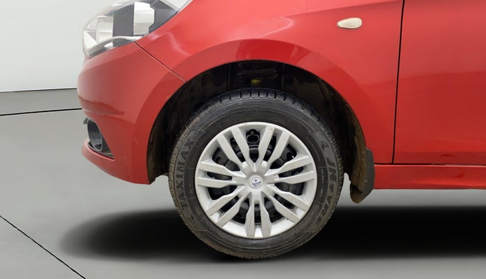 2017 Tata Tiago XTA PETROL, Petrol, Automatic, 51,348 km, Left Front Wheel