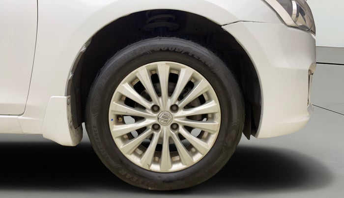 2017 Maruti Ciaz ZETA 1.4  MT PETROL, Petrol, Manual, 74,331 km, Right Front Wheel