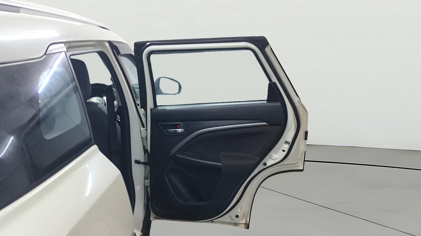 2024 Maruti BREZZA ZXI S-CNG, CNG, Manual, 29,170 km, RHS Rear Door