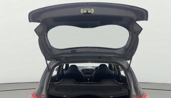 2016 Hyundai Grand i10 SPORTZ 1.2 KAPPA VTVT, Petrol, Manual, 94,181 km, Boot Door Open