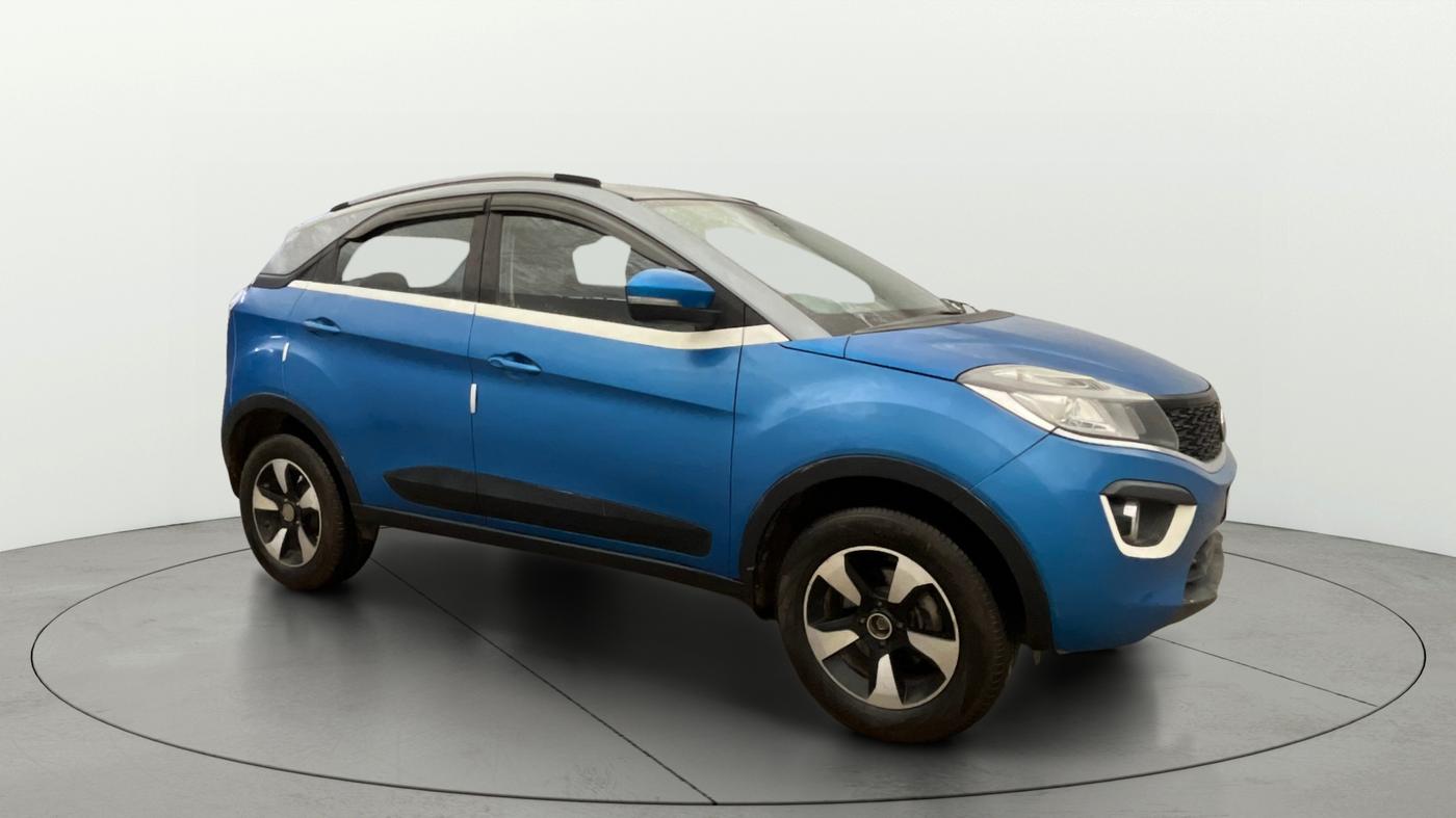 2018 Tata NEXON XZ PLUS PETROL DUAL TONE, Petrol, Manual, 39,979 km, SRP