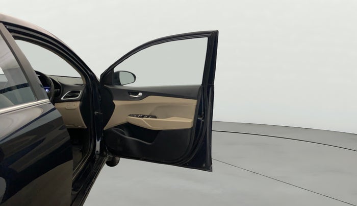 2021 Hyundai Verna SX 1.5 VTVT IVT, Petrol, Automatic, 90,503 km, RHS Front Door