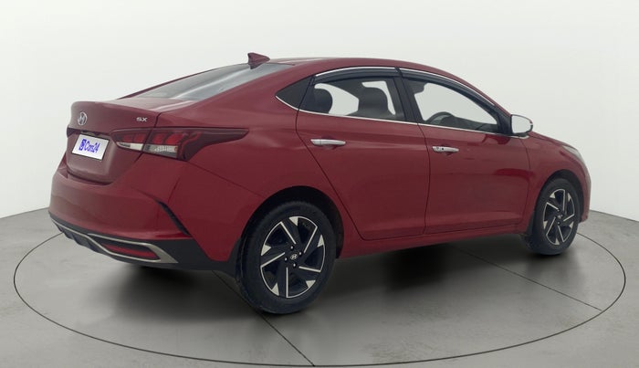 2022 Hyundai Verna SX (O) 1.5 CRDI AT, Diesel, Automatic, 88,680 km, Right Back Diagonal