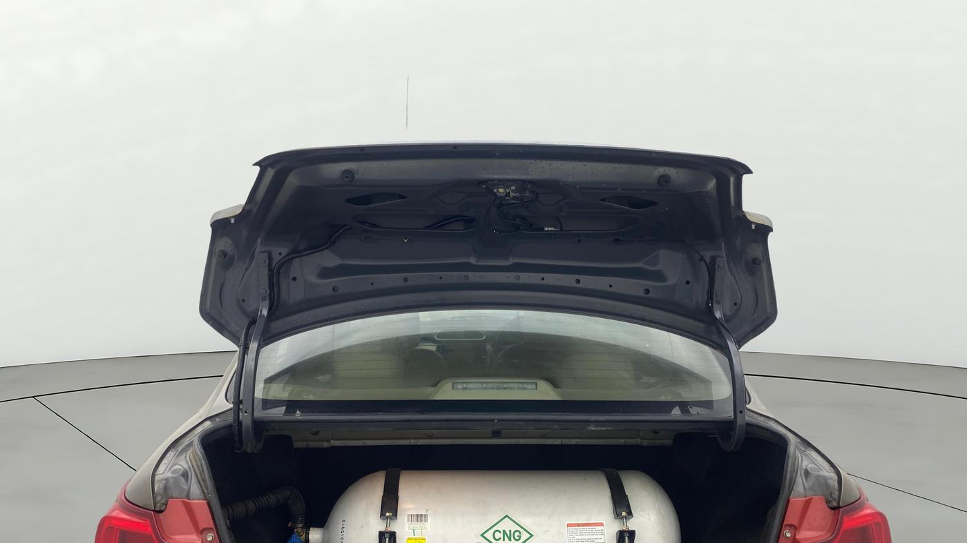 2022 Maruti Dzire ZXI CNG, CNG, Manual, 24,188 km, Boot Door Open