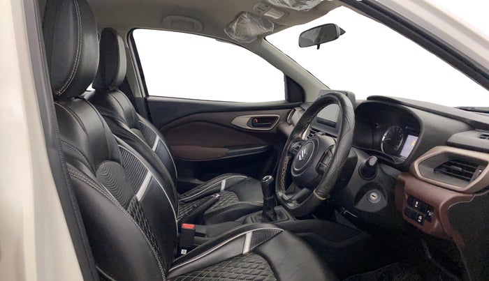 2023 Maruti FRONX DELTA PLUS 1.2MT, Petrol, Manual, 32,039 km, Right Side Front Door Cabin