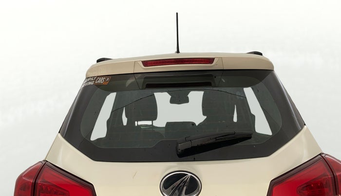 2022 Mahindra XUV300 W8 (O) 1.5 DIESEL, Diesel, Manual, 78,278 km, Rear Windshield