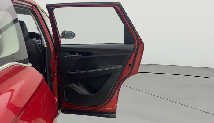 2020 MG HECTOR SHARP HYBRID 1.5 PETROL, Petrol, Manual, 52,565 km, RHS Rear Door