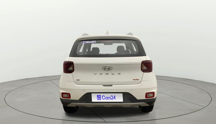 2022 Hyundai VENUE SX 1.0 TURBO, Petrol, Manual, 30,189 km, Back/Rear