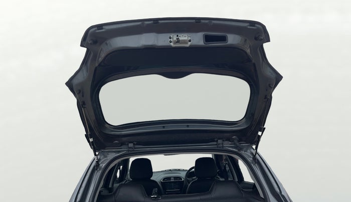 2024 Tata Tiago XT PETROL, Petrol, Manual, 6,621 km, Boot Door Open