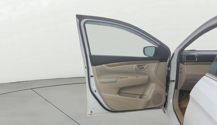 2019 Maruti Ciaz ALPHA 1.5 SHVS PETROL, Petrol, Manual, 57,453 km, LHS Front Door