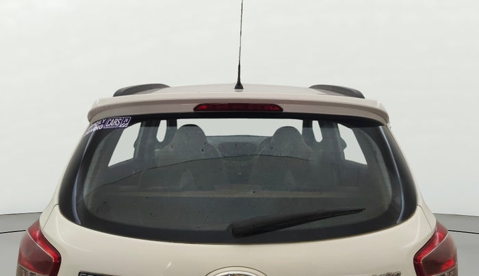 2016 Hyundai Grand i10 ASTA (O) AT 1.2 KAPPA VTVT, Petrol, Automatic, 31,525 km, Rear Windshield