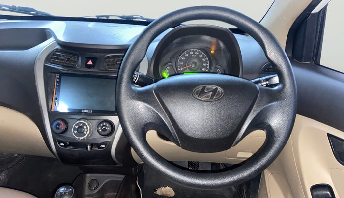 2016 Hyundai Eon ERA +, CNG, Manual, 71,700 km, Steering Wheel Close Up