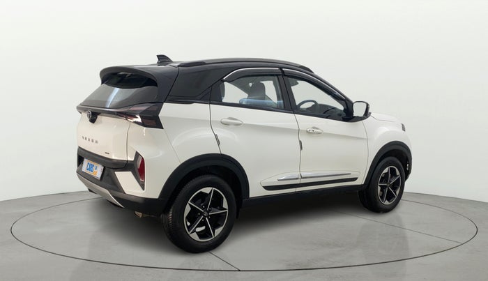 2025 Tata NEXON Fearless Plus (PS) 1.2 iCNG 6MT Dual Tone, CNG, Manual, 15,521 km, Right Back Diagonal