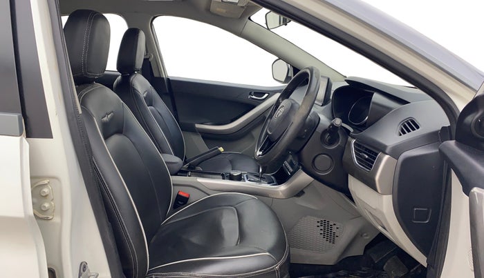 2019 Tata NEXON XZA PLUS PETROL, Petrol, Automatic, 99,614 km, Right Side Front Door Cabin