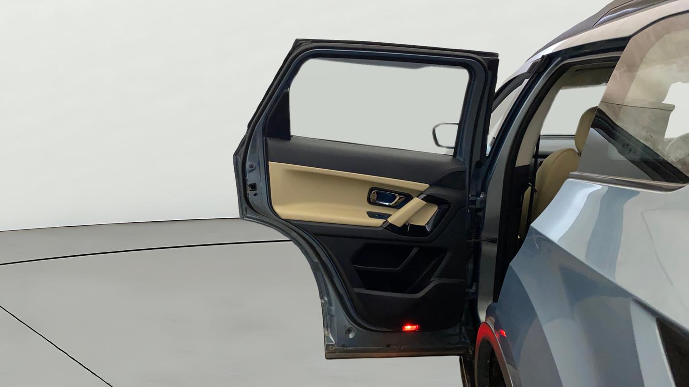 2021 Tata Safari XZA PLUS, Diesel, Automatic, 87,308 km, LHS Rear Door