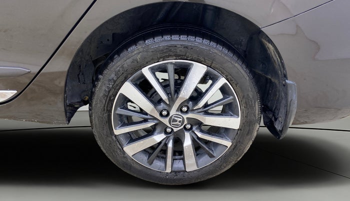 2021 Honda City 1.5L I-VTEC ZX, Petrol, Manual, 1,19,926 km, Left Rear Wheel