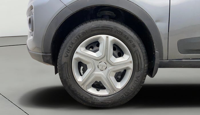 2022 Tata NEXON XM SUNROOF DIESEL, Diesel, Manual, 36,950 km, Left Front Wheel