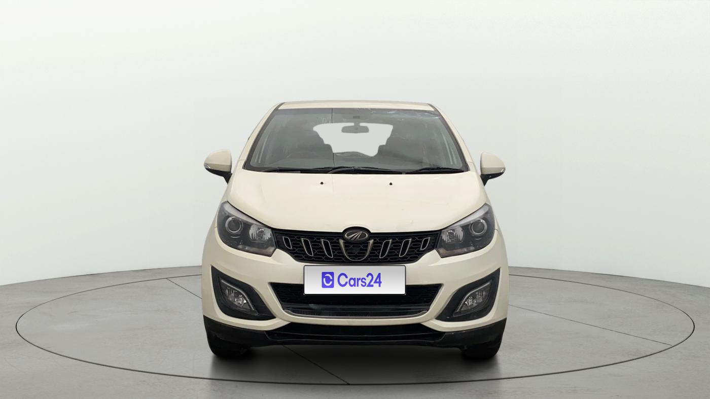 2018 Mahindra MARAZZO M6 7 STR, Diesel, Manual, 97,609 km, Front