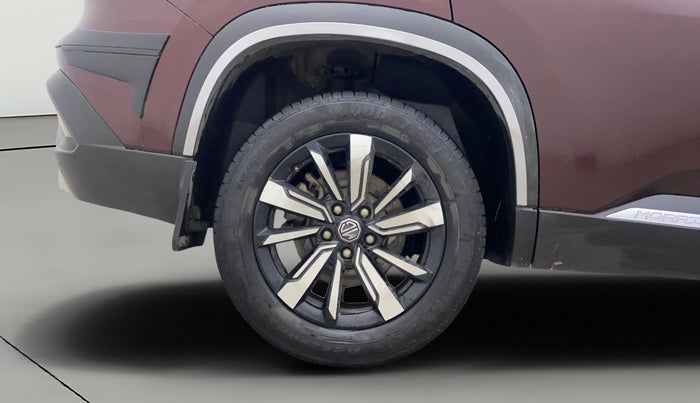 2019 MG HECTOR SHARP 1.5 DCT PETROL, Petrol, Automatic, 73,759 km, Right Rear Wheel