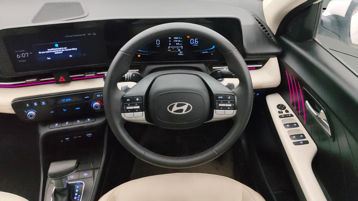 2025 Hyundai Verna SX(O) 1.5 MPI IVT , Petrol, Automatic, 1,398 km, Steering Wheel Close Up