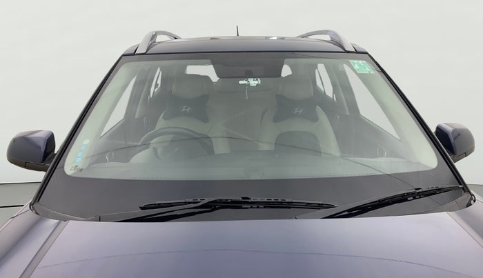 2022 Hyundai VENUE S 1.2, Petrol, Manual, 28,273 km, Front Windshield