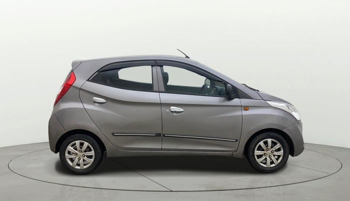 2013 Hyundai Eon MAGNA +, Petrol, Manual, 58,099 km, Right Side View