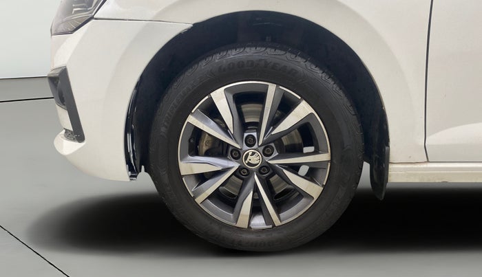 2022 Skoda SLAVIA STYLE 1.5L TSI DSG, Petrol, Automatic, 33,388 km, Left Front Wheel