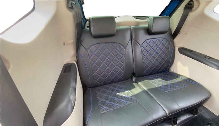 2023 Renault TRIBER RXZ, Petrol, Manual, 48,161 km, Third Seat Row ( optional )