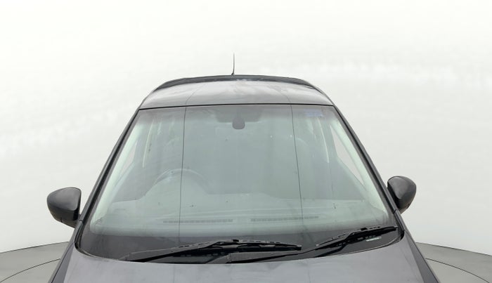 2017 Volkswagen Polo HIGHLINE1.2L, Petrol, Manual, 73,773 km, Front Windshield