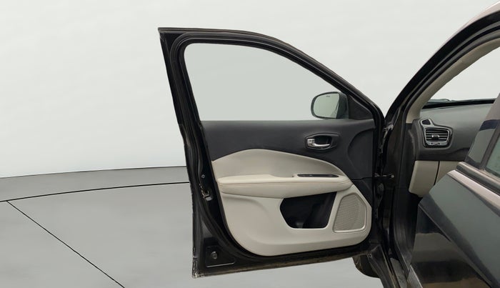 2019 Jeep Compass LIMITED PLUS PETROL AT, Petrol, Automatic, 55,056 km, LHS Front Door