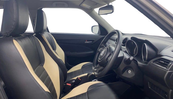 2018 Maruti Swift VXI AMT, Petrol, Automatic, 38,503 km, Right Side Front Door Cabin