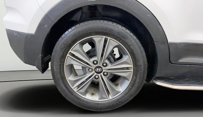 2017 Hyundai Creta SX PLUS AT 1.6 PETROL, Petrol, Automatic, 50,715 km, Right Rear Wheel