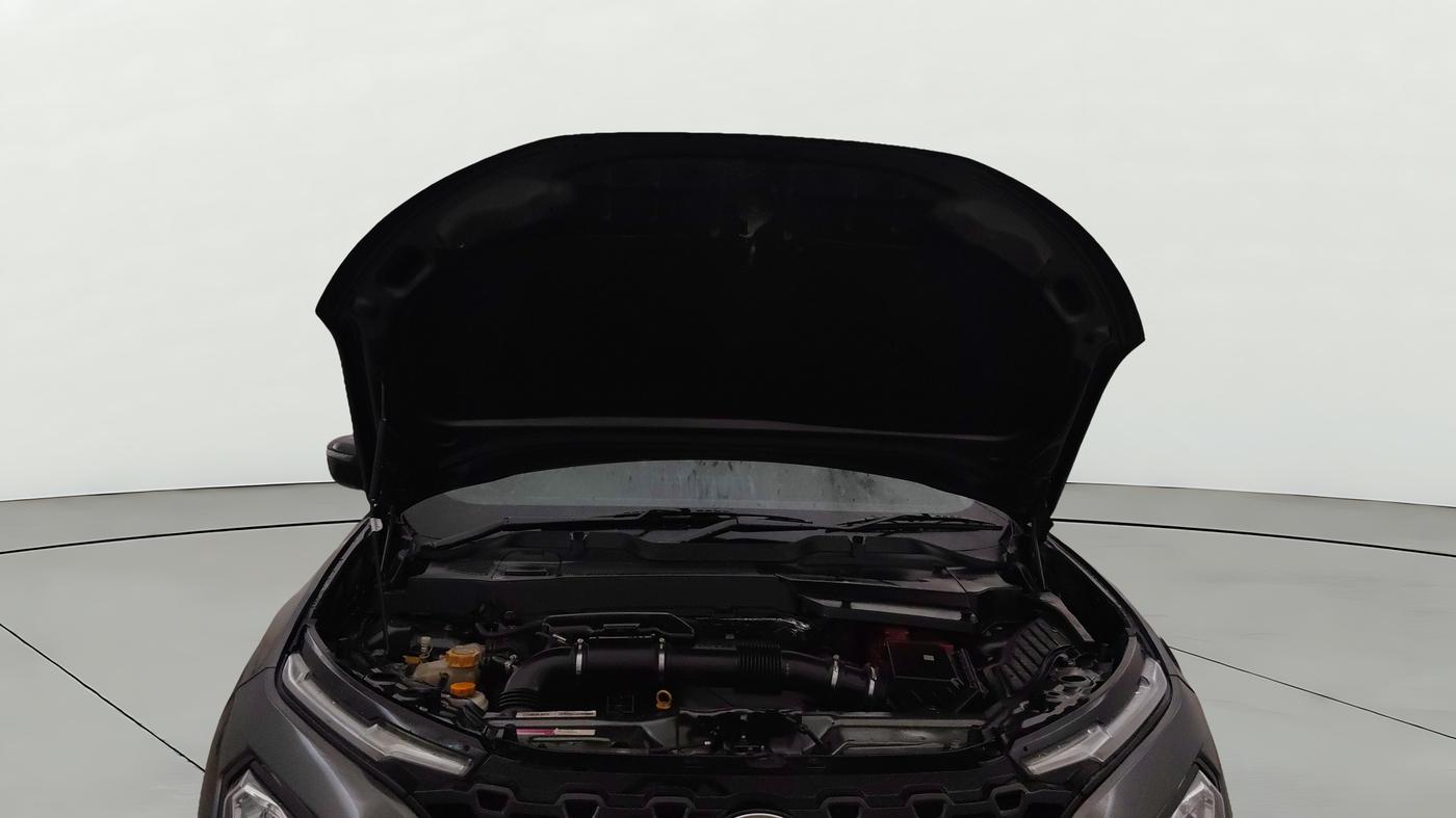 2023 Tata Harrier XZA 2.0L, Diesel, Automatic, 48,255 km, Open Bonet