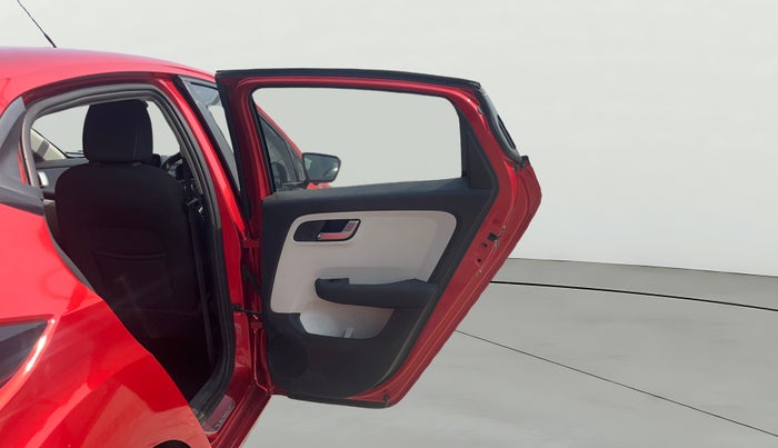 2021 Tata ALTROZ XZ PETROL, Petrol, Manual, 94,253 km, RHS Rear Door