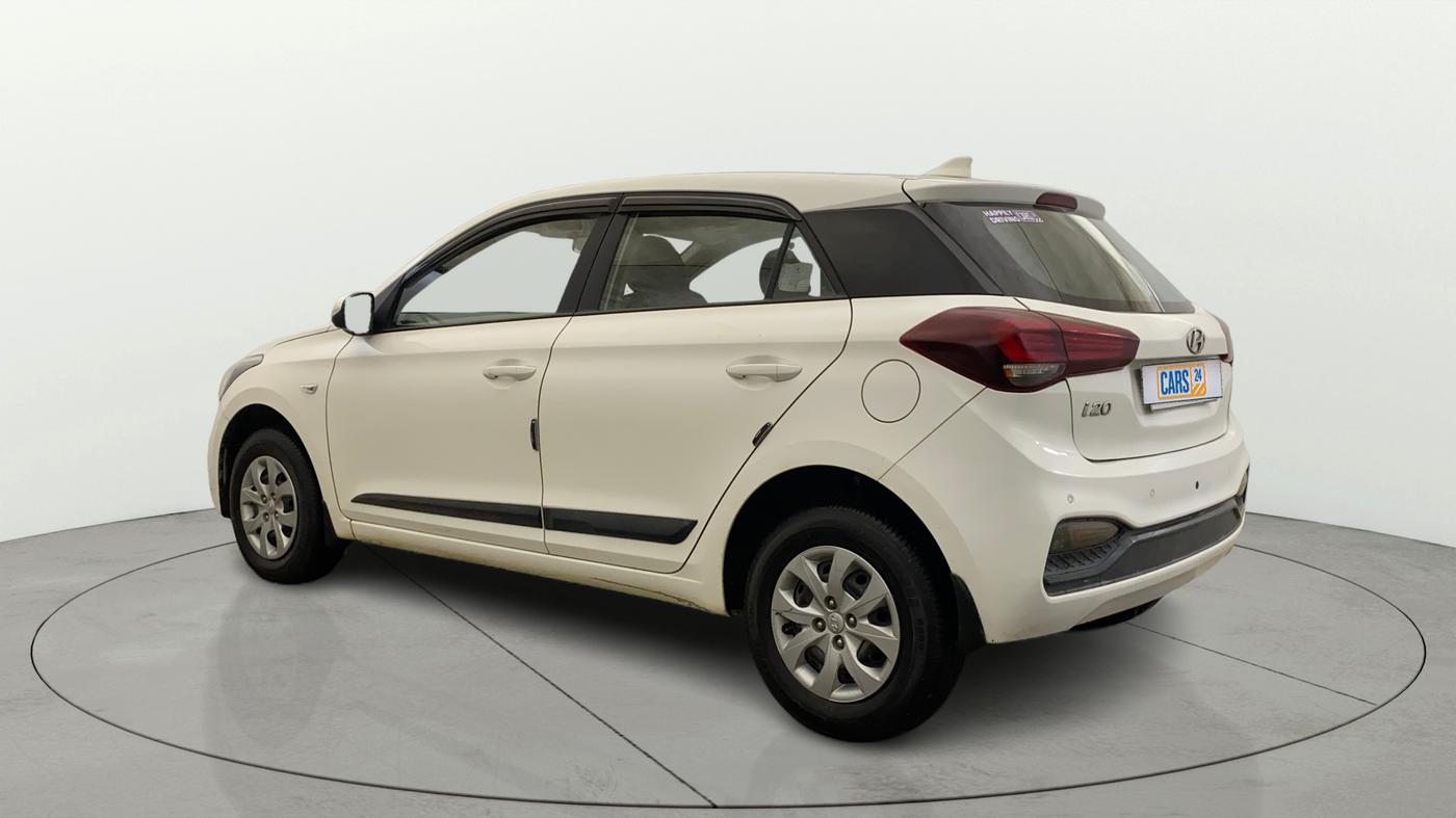 2020 Hyundai Elite i20 MAGNA PLUS 1.2, Petrol, Manual, 13,658 km, Left Back Diagonal